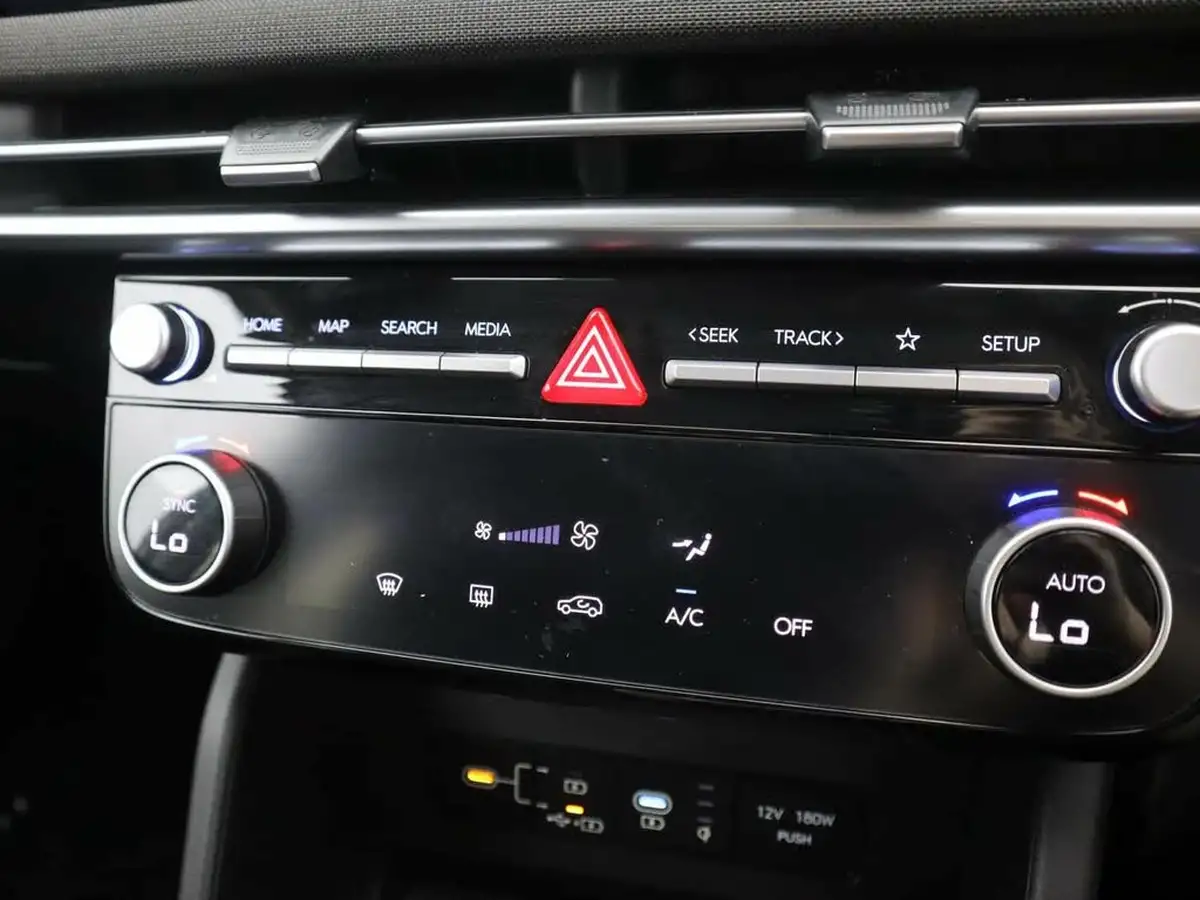 2024-hyundai-tucson-16-t-gdi-advance-160ps-big-26