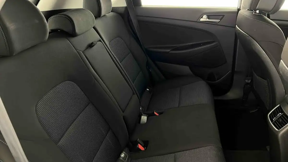 2018-hyundai-tucson-16-gdi-blue-drive-se-nav-big-13