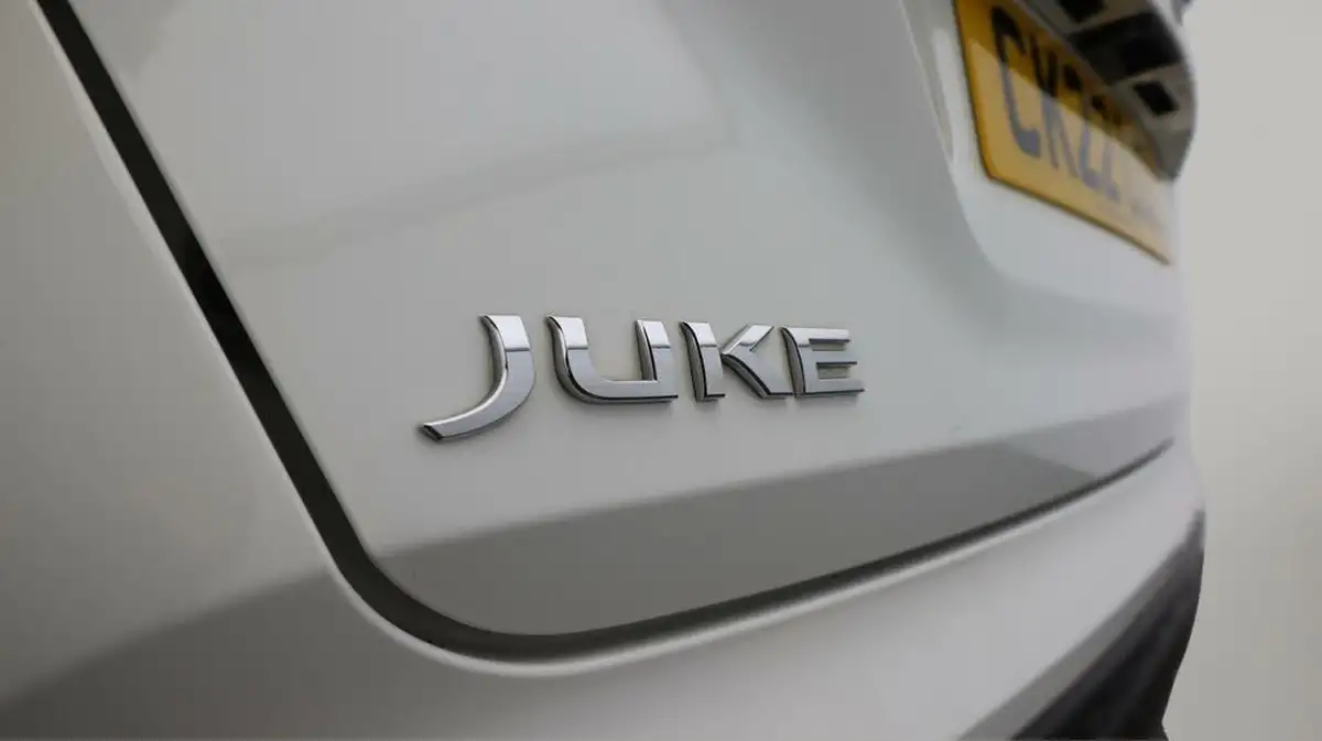 2022-nissan-juke-10-dig-t-n-connecta-big-21