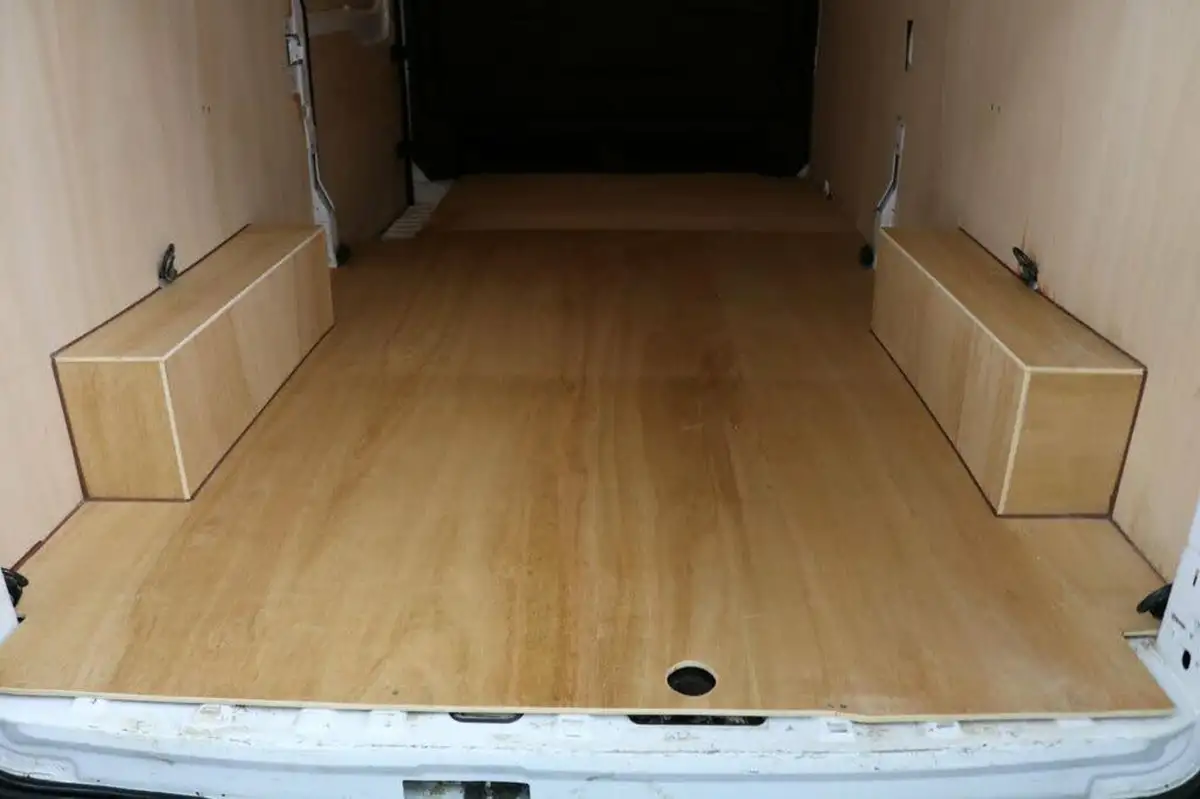 2023-ford-transit-big-18