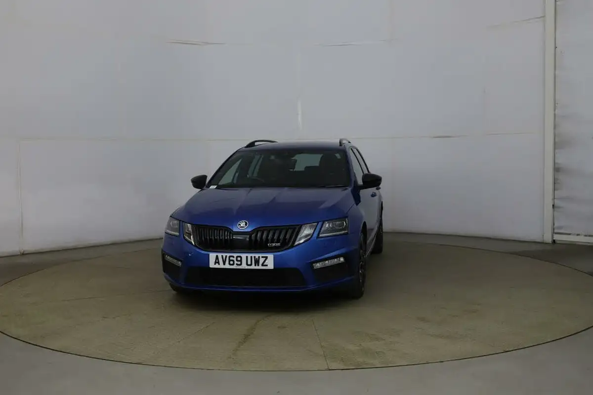 2019-skoda-octavia-20-tsi-vrs-challenge-estate-dsg-big-3