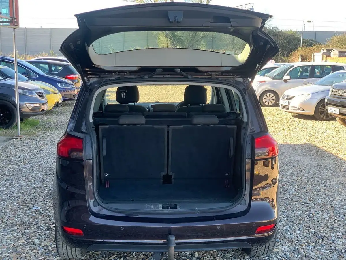 2014-vauxhall-zafira-tourer-14-exclusiv-big-15