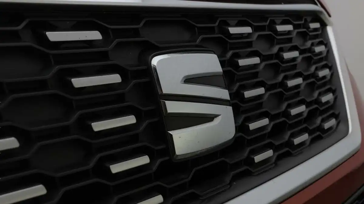 2019-seat-arona-10-tsi-xcellence-lux-big-23