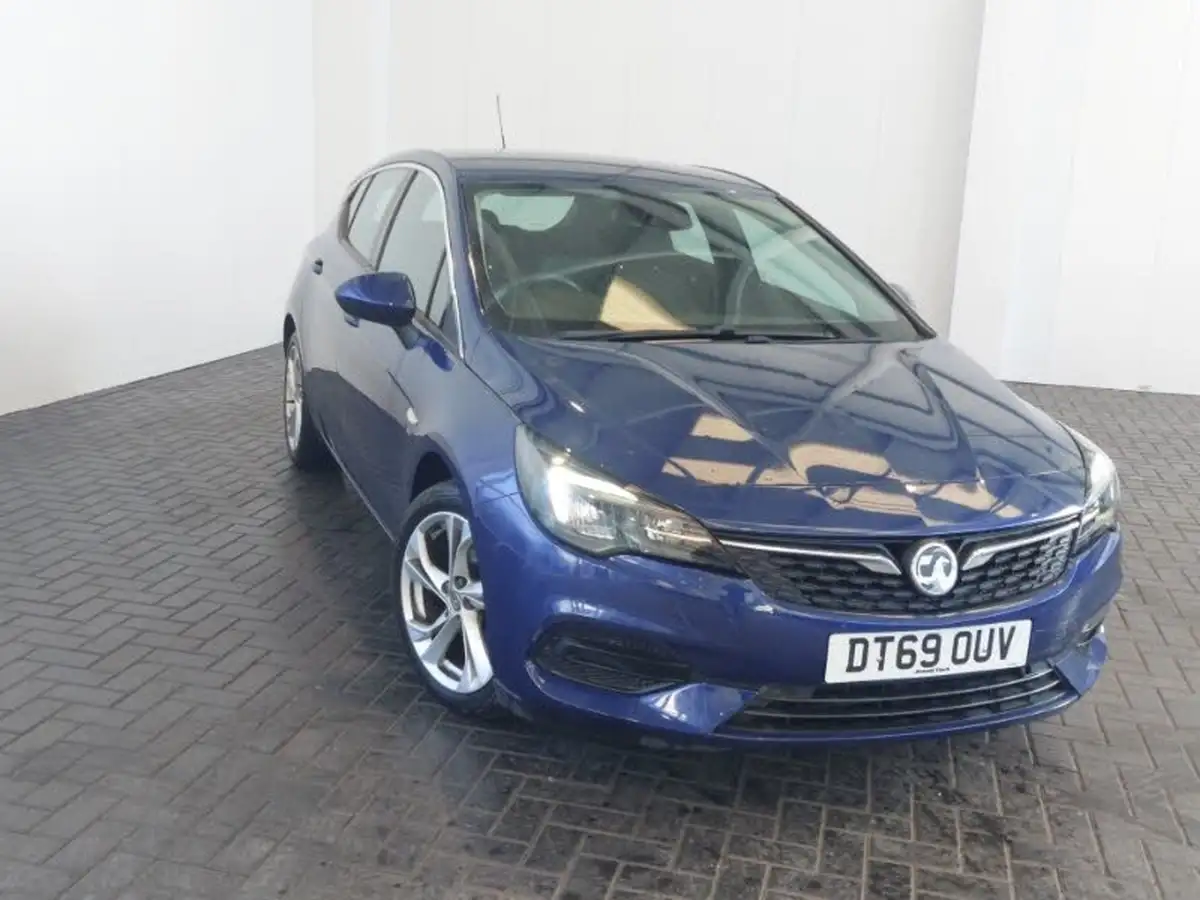 2020-vauxhall-astra-12-turbo-sri-145ps-big-0