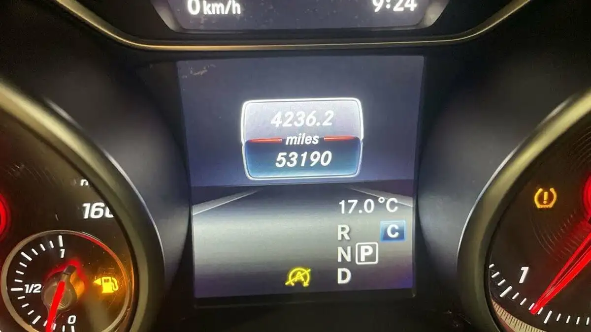 2018-mercedes-benz-cla-21d-cla-220d-amg-line-night-edition-177ps-ss-coupe-4d-big-25