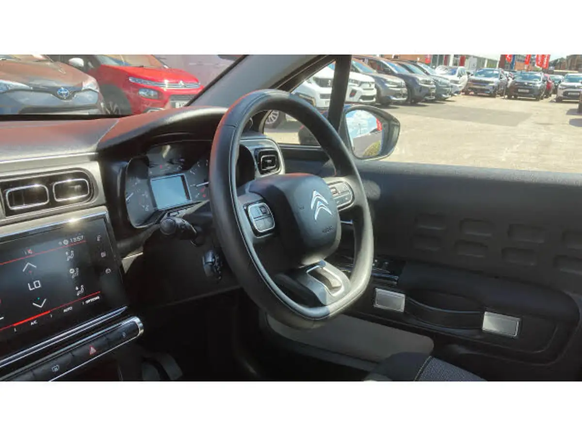 2023-citroen-c3-12-puretech-c-series-edition-83ps-ss-big-8