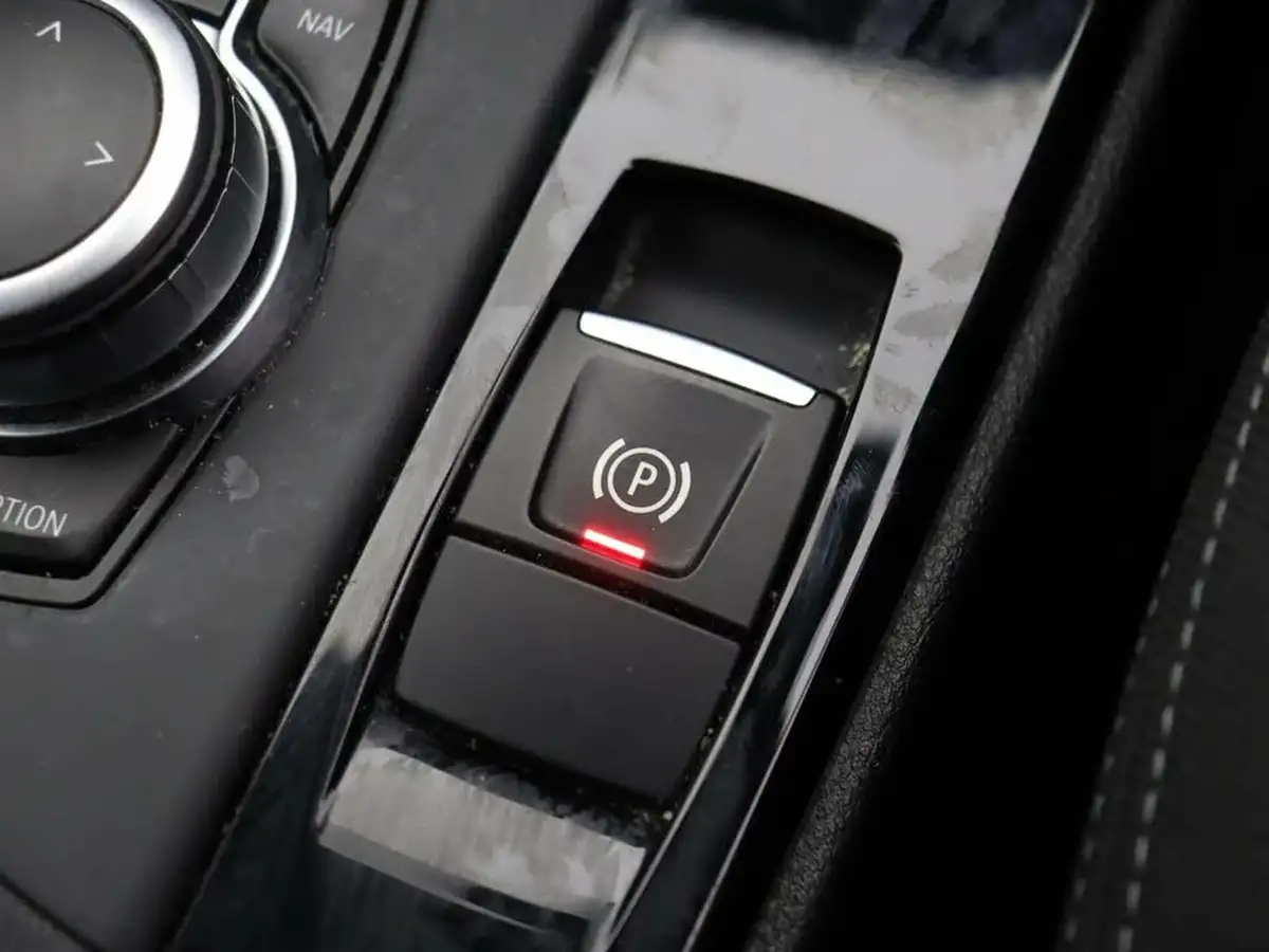 2019-bmw-x2-15-sdrive18i-sport-ss-dct-big-29