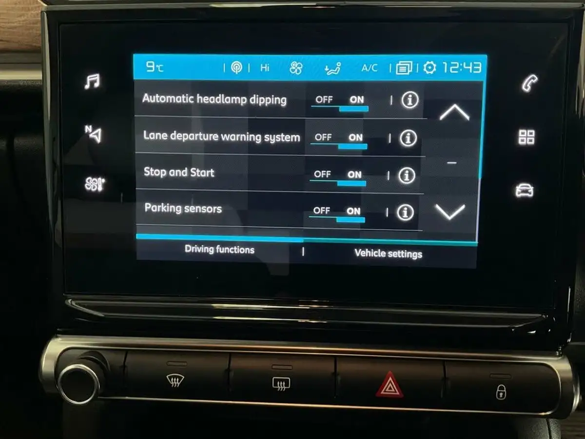 2020-citroen-c3-12-puretech-flair-plus-110ps-eat6-big-48
