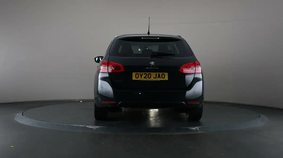 2020-peugeot-308-sw-12-puretech-allure-130bhp-big-32