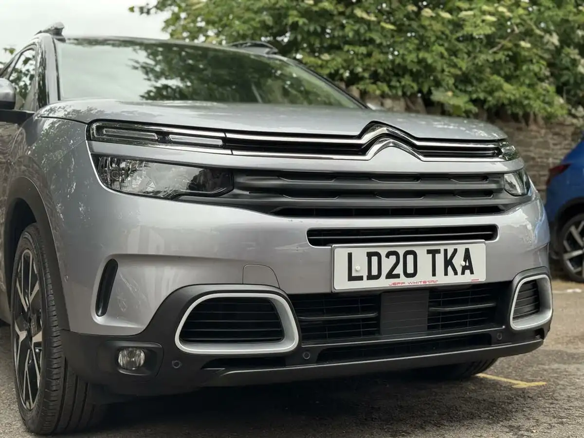 2020-citroen-c5-aircross-12-puretech-flair-plus-eat8-big-7