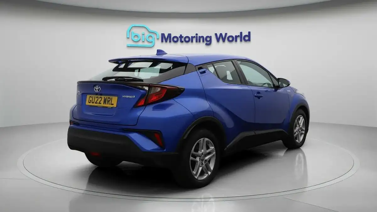 2022-toyota-c-hr-18-vvt-i-icon-big-7