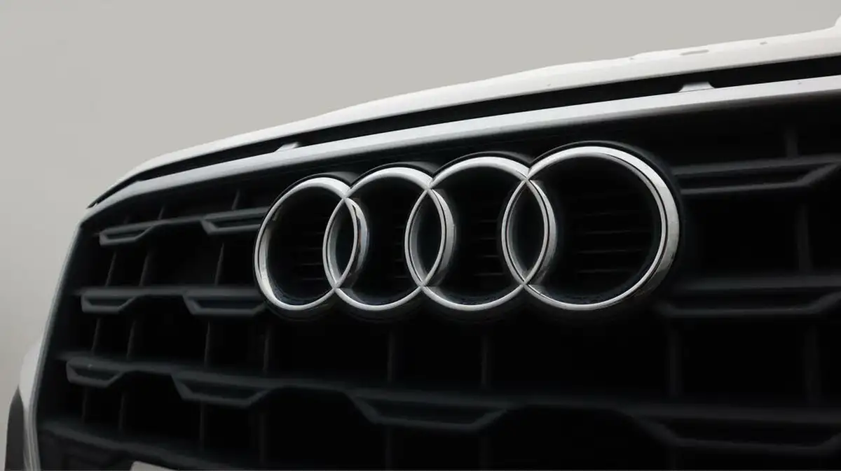 2022-audi-q2-10-30-tfsi-technik-big-20