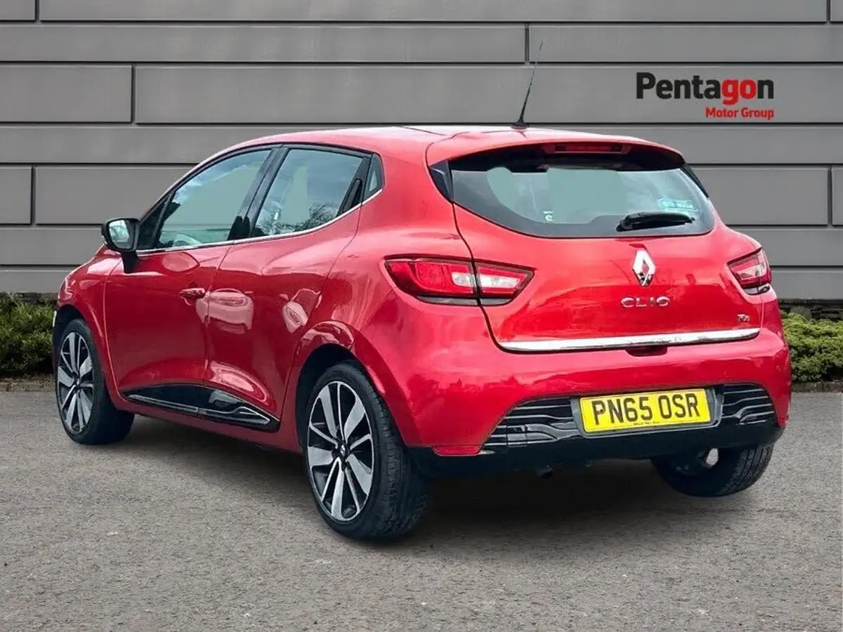 2015-renault-clio-09-tce-dynamique-s-nav-big-1