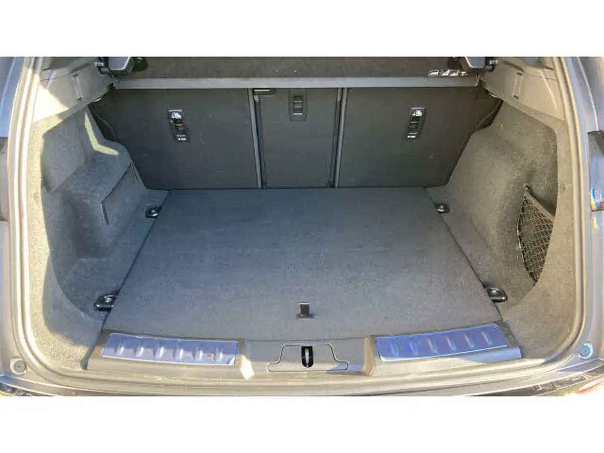 2024-land-rover-range-rover-evoque-20-d200-dynamic-hse-big-38