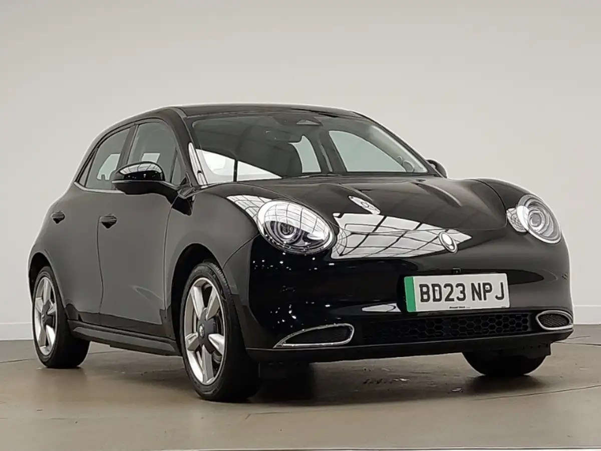 2024-mg-hs-15t-gdi-trophy-162ps-1490cc-dct-big-0