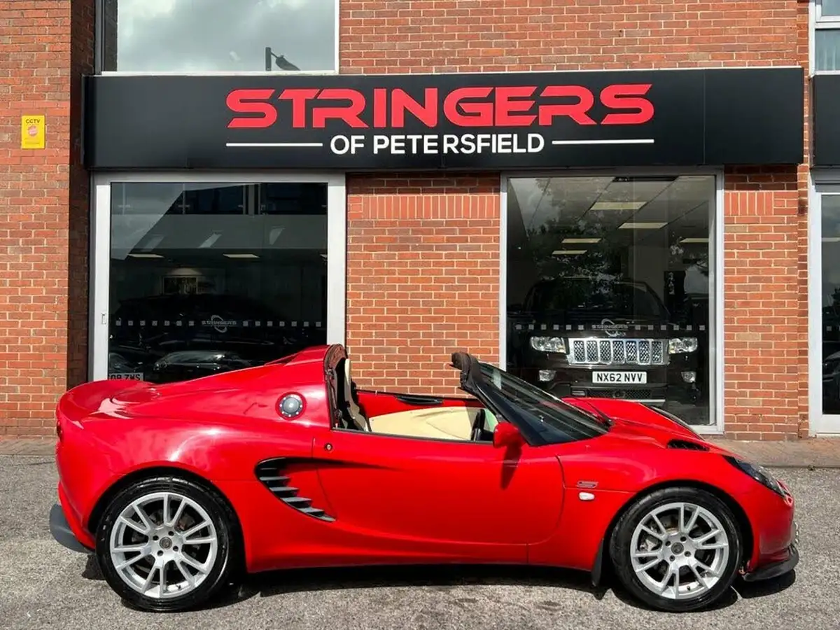 2010-lotus-elise-18-s-big-7