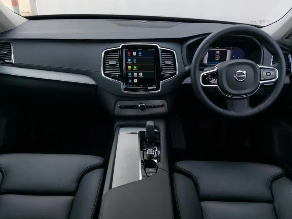 2024-volvo-xc90-20-b5-plus-big-2
