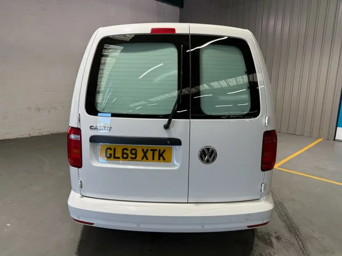 2019-volkswagen-caddy-20tdi-c20-trendline-bmt-102pseu6dt-big-12