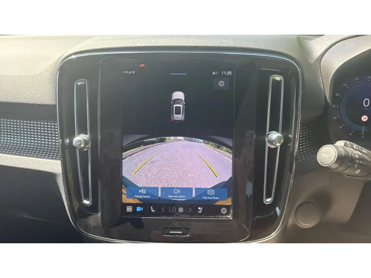 2022-volvo-xc40-e-recharge-plus-228bhp-big-27