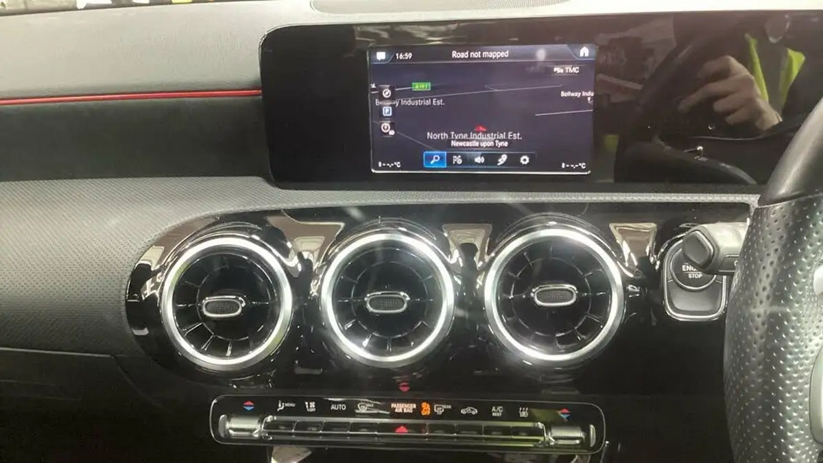2021-mercedes-benz-a-class-13-a250e-amg-line-saloon-4d-big-8