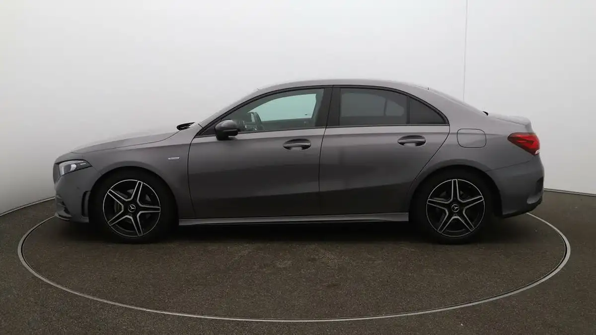 2022-mercedes-benz-a-class-13-a200-amg-line-executive-edition-saloon-4d-7g-dct-big-65