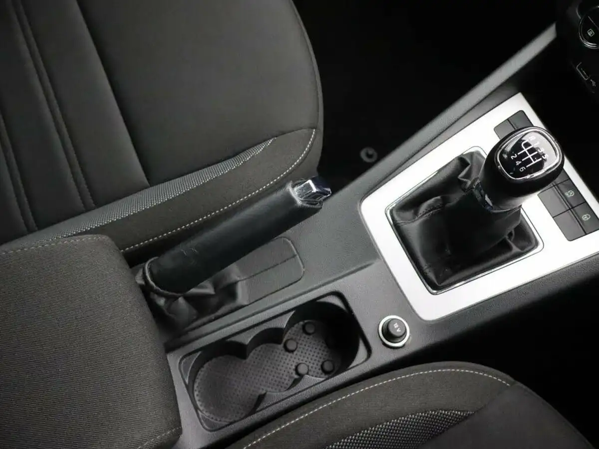 2020-skoda-octavia-10-tsi-se-technology-115ps-estate-big-15