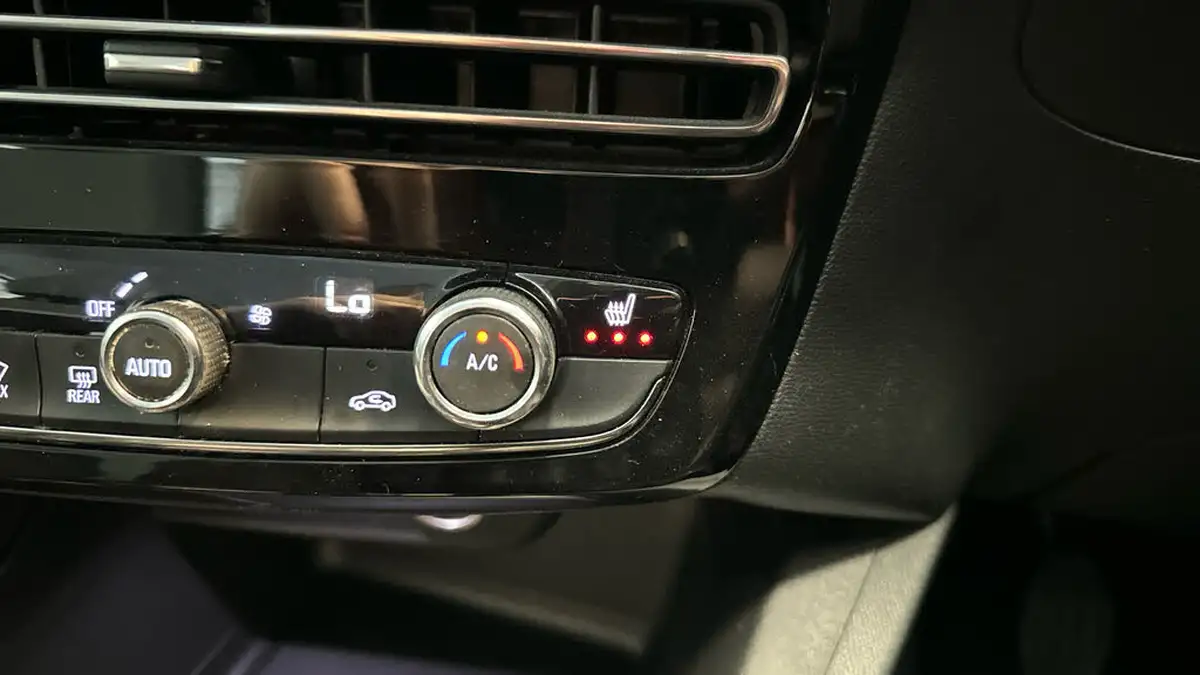 2021-vauxhall-mokka-12-elite-edition-130ps-big-28