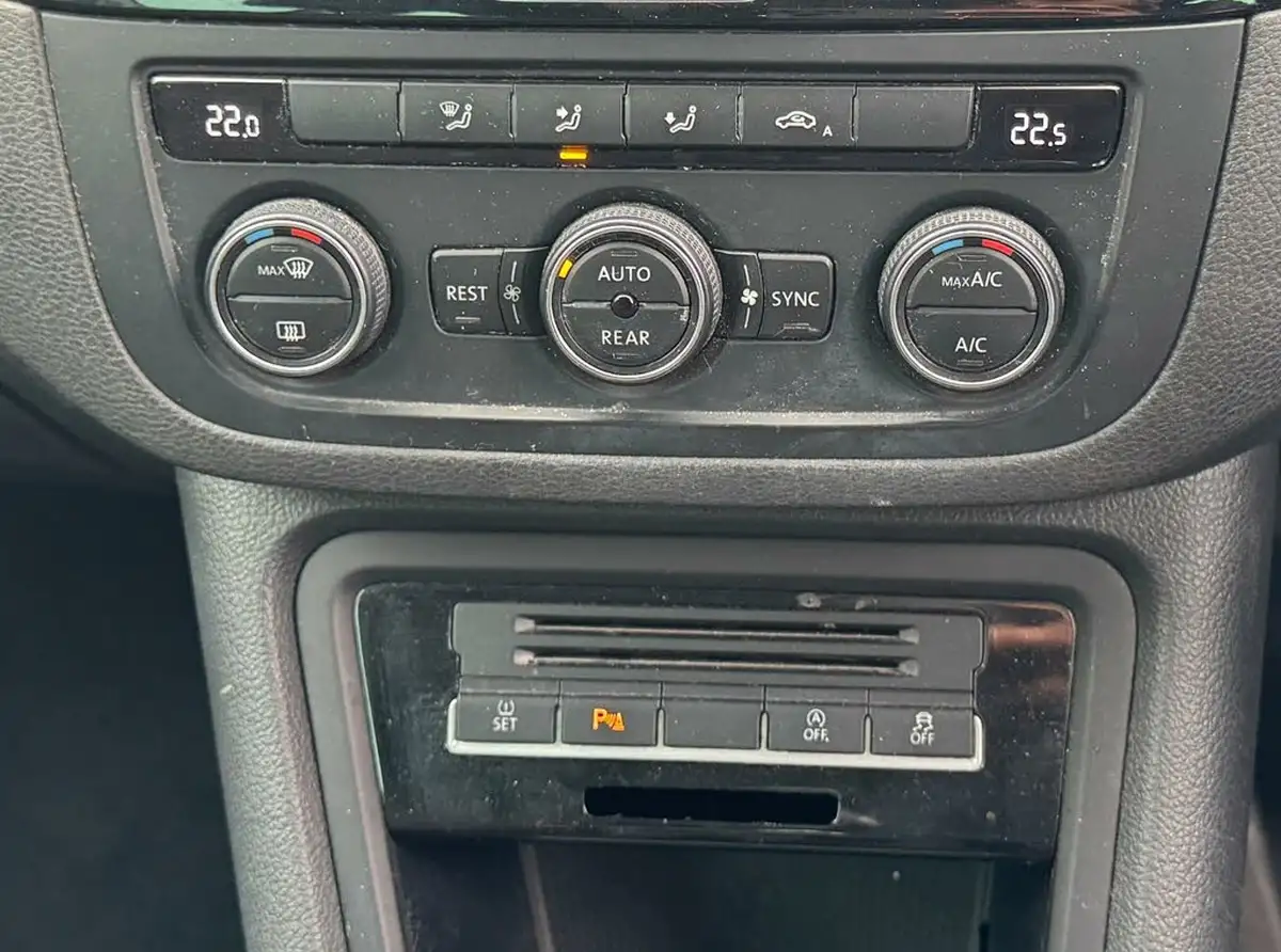 2016-seat-alhambra-20tdi-se-ecomotive-big-32