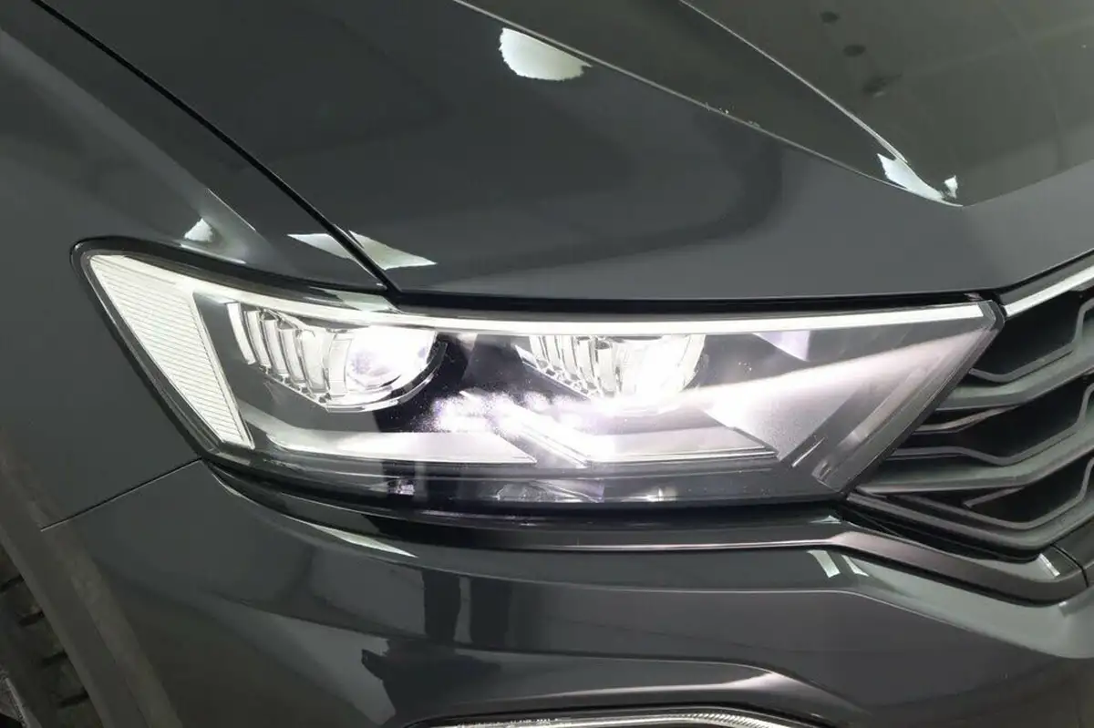 2020-volkswagen-t-roc-15-tsi-black-edition-dsg-big-50
