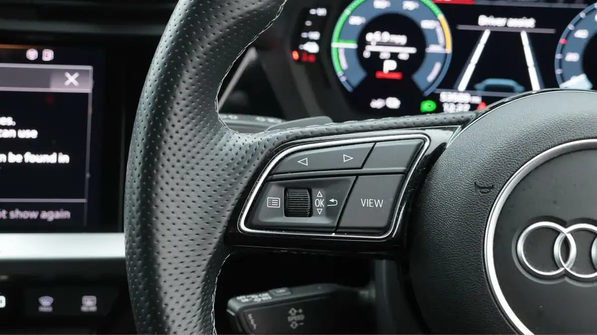 2021-audi-a3-14-40-tfsi-e-s-line-big-23
