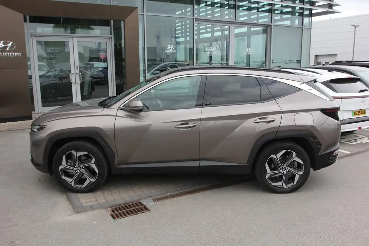 2023-hyundai-tucson-16-t-gdi-premium-230ps-hybrid-auto-big-5