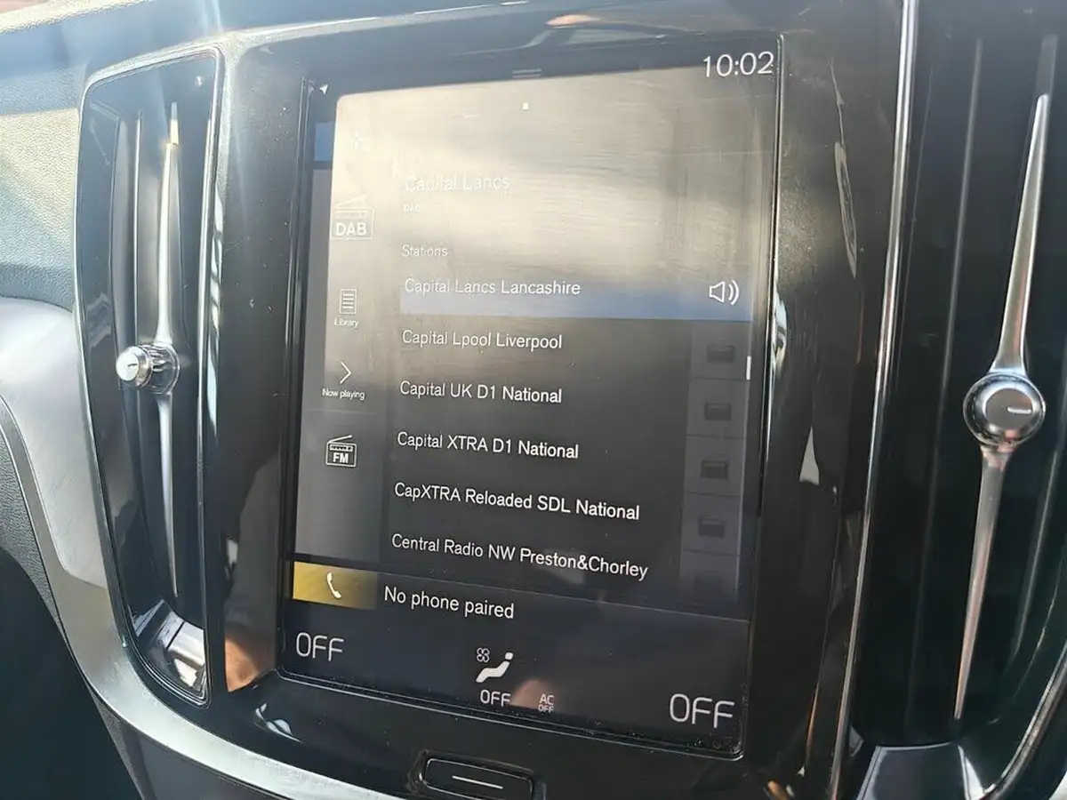 2018-volvo-v60-20td-d4-momentum-geartronic-big-67
