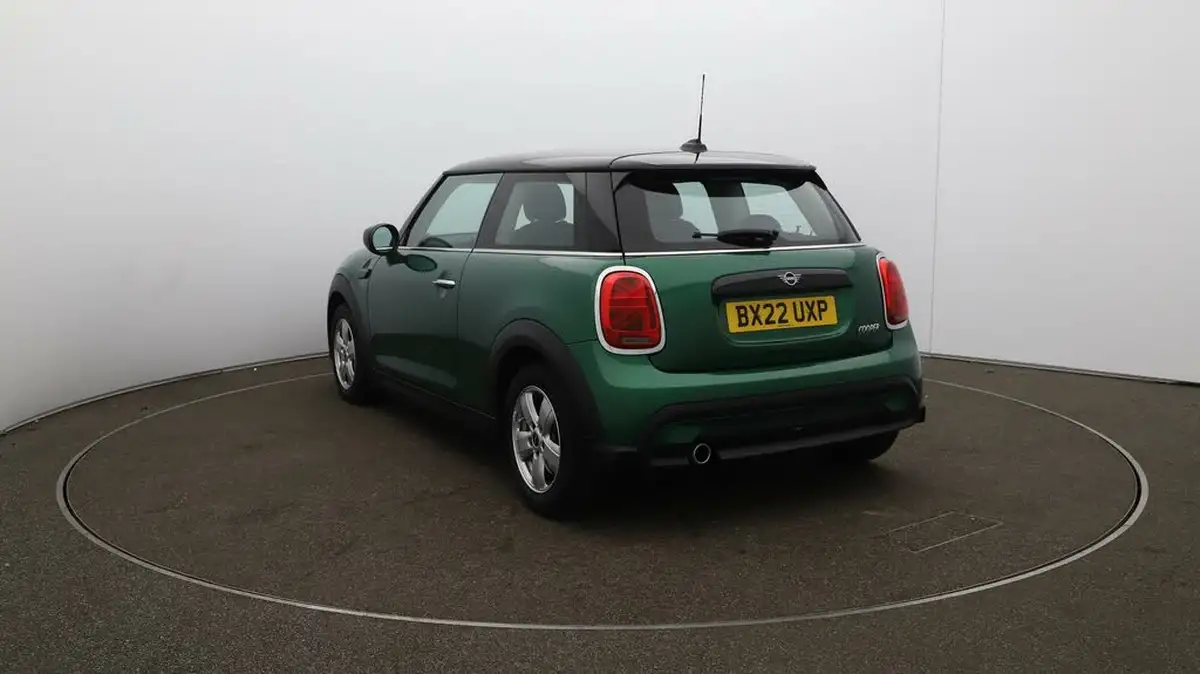 2022-mini-cooper-15-cooper-classic-hatchback-3d-auto-big-57