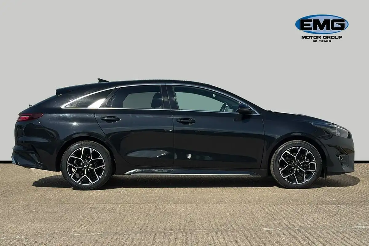 2023-kia-pro-ceed-15-t-gdi-gt-line-158bhp-big-3