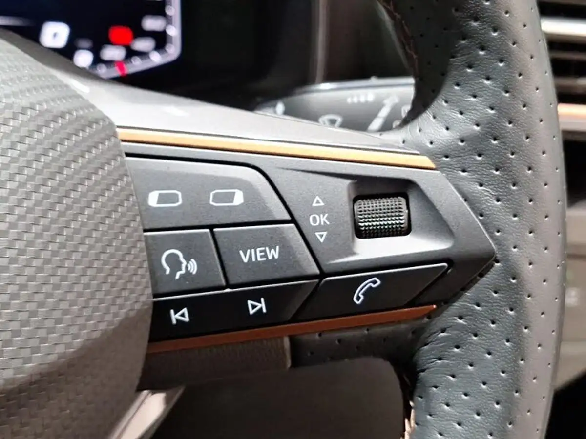 2024-cupra-leon-nf-15-tsi-v1-hatchback-big-12