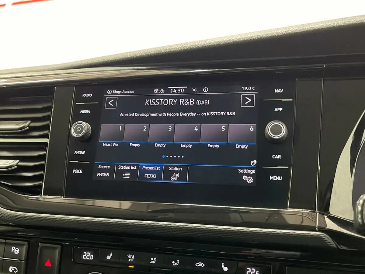 2021-volkswagen-caravelle-20tdi-executive-bmt-204pseu6d-big-18