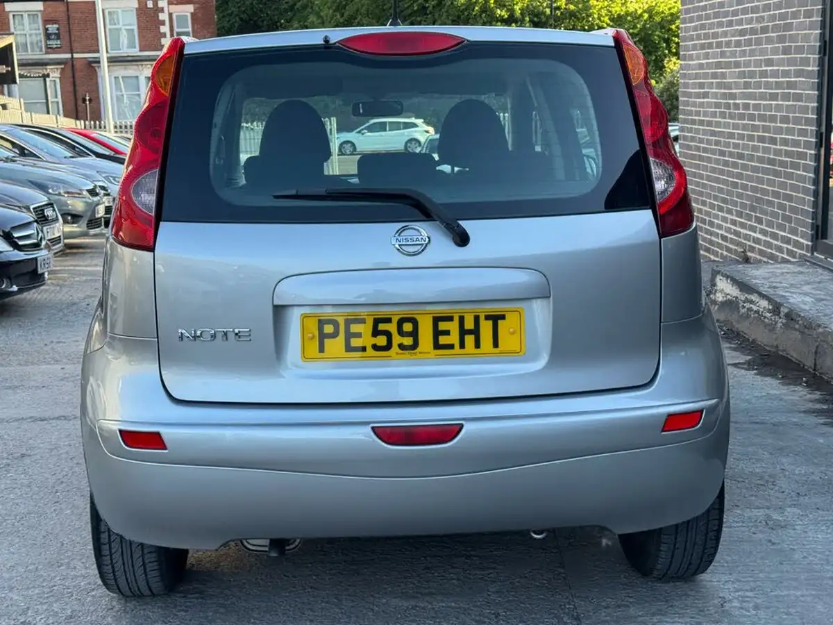 2009-nissan-note-14-acenta-big-11