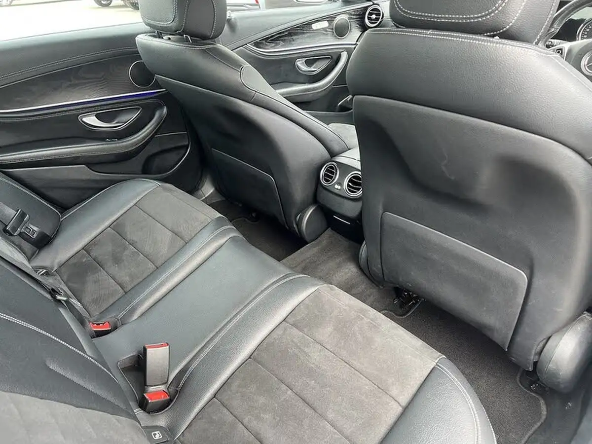 2016-mercedes-benz-e-class-20d-e220d-amg-line-ss-saloon-4d-big-18