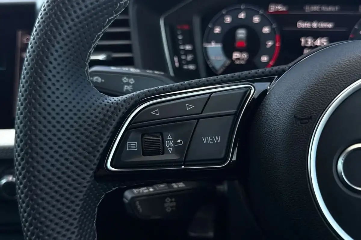 2025-audi-a1-15-35-tfsi-s-line-big-35