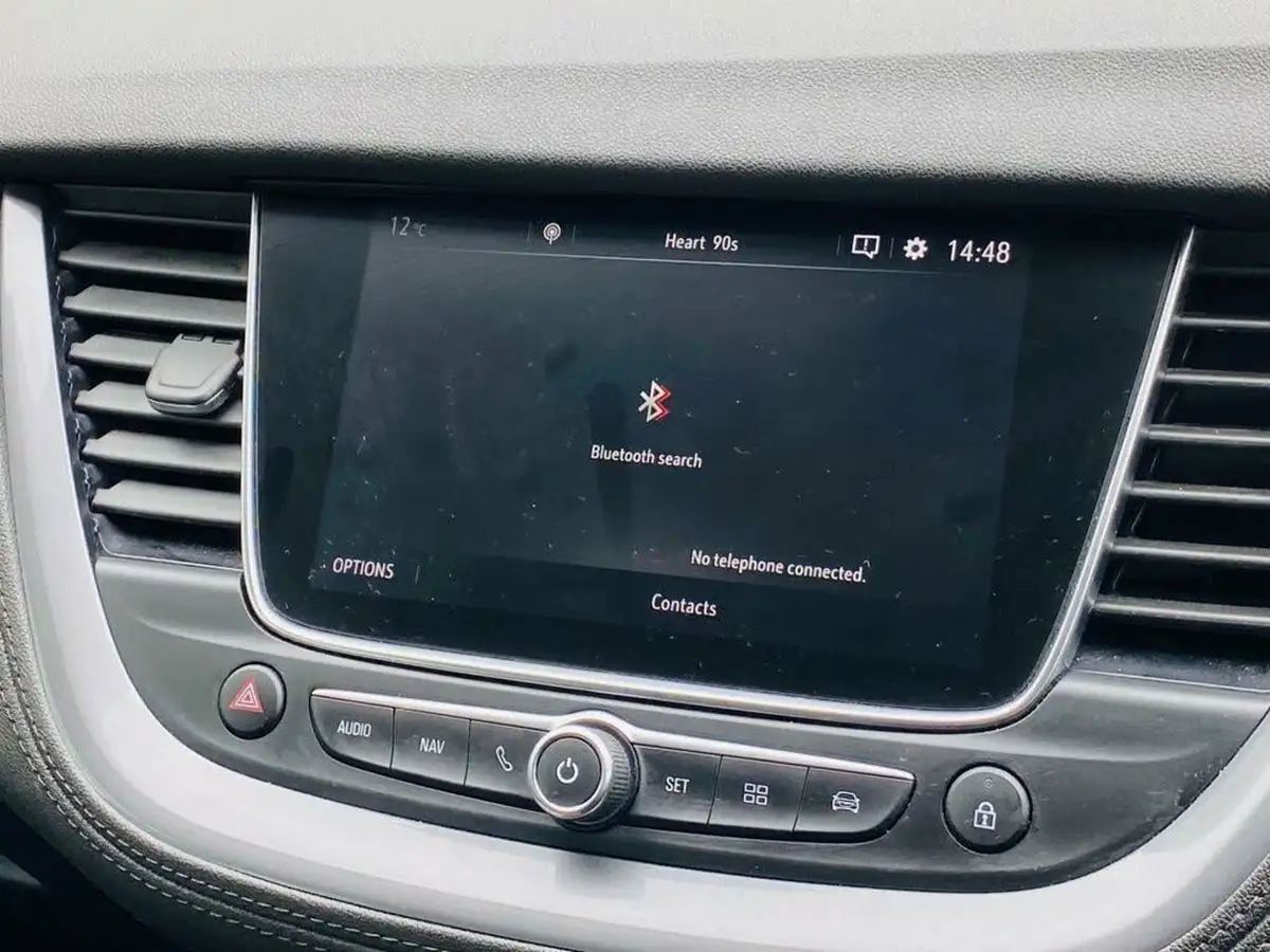 2019-vauxhall-grandland-x-15td-tech-line-nav-big-23