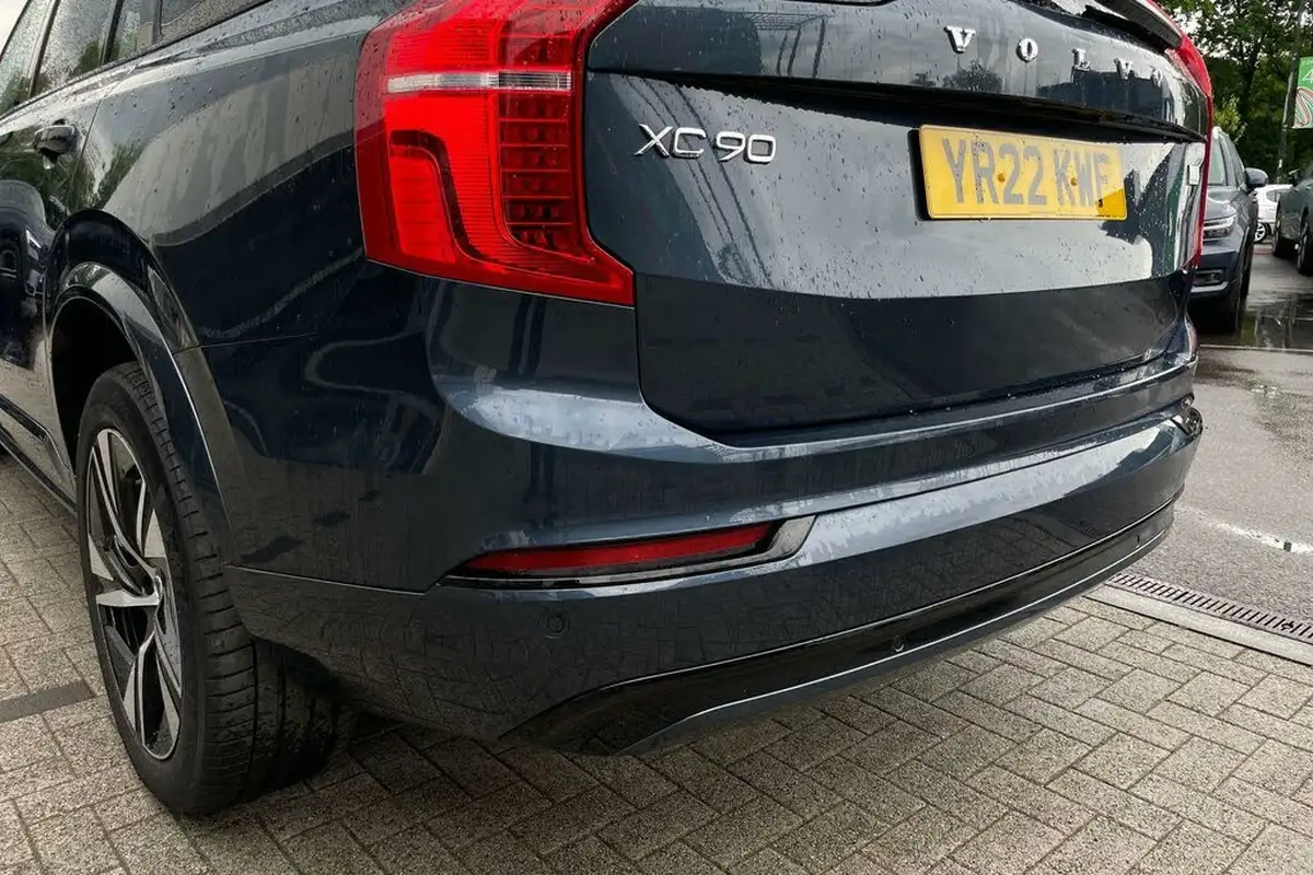 2022-volvo-xc90-20-t8-r-design-455bhp-big-13