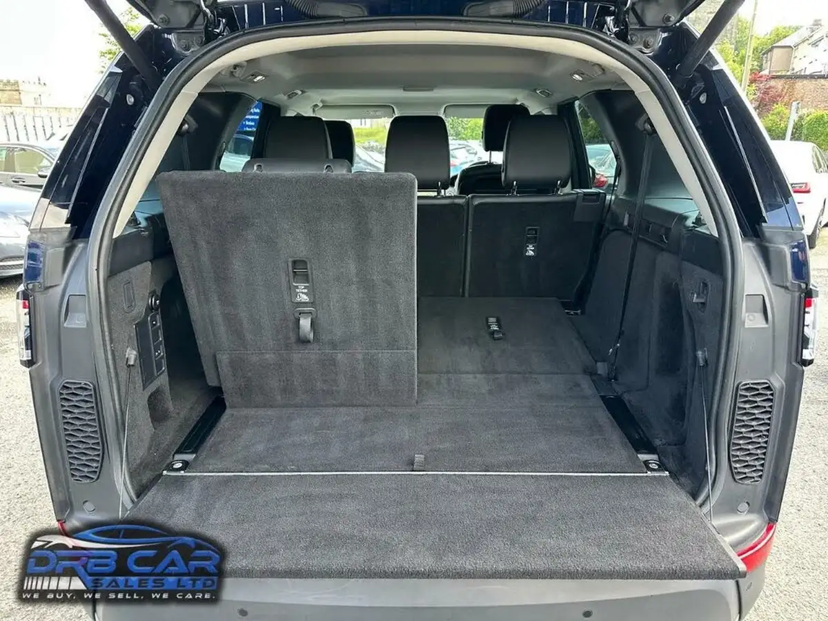 2020-land-rover-discovery-30-sd6-se-big-12