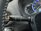 2015-toyota-yaris-15-vvt-i-icon-hybrid-small-37