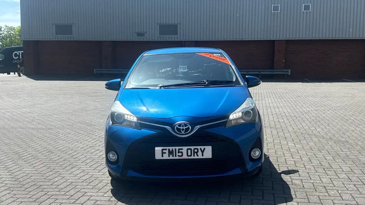 2015-toyota-yaris-133-sport-big-7