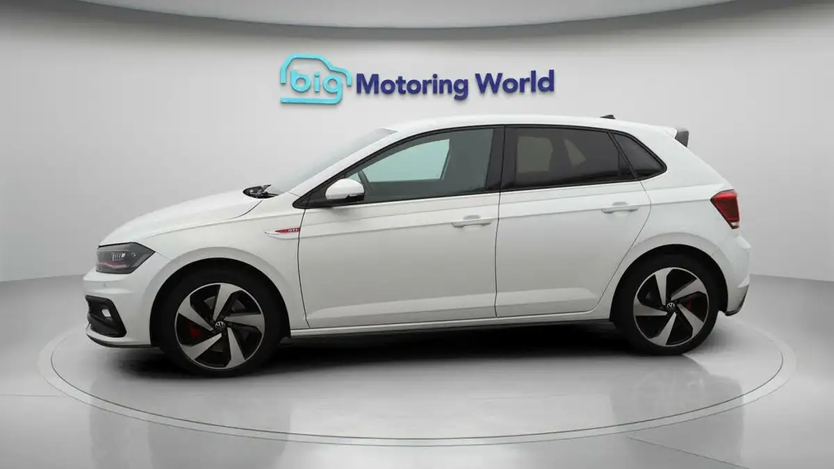 2021-volkswagen-polo-20-tsi-gti-207ps-big-4