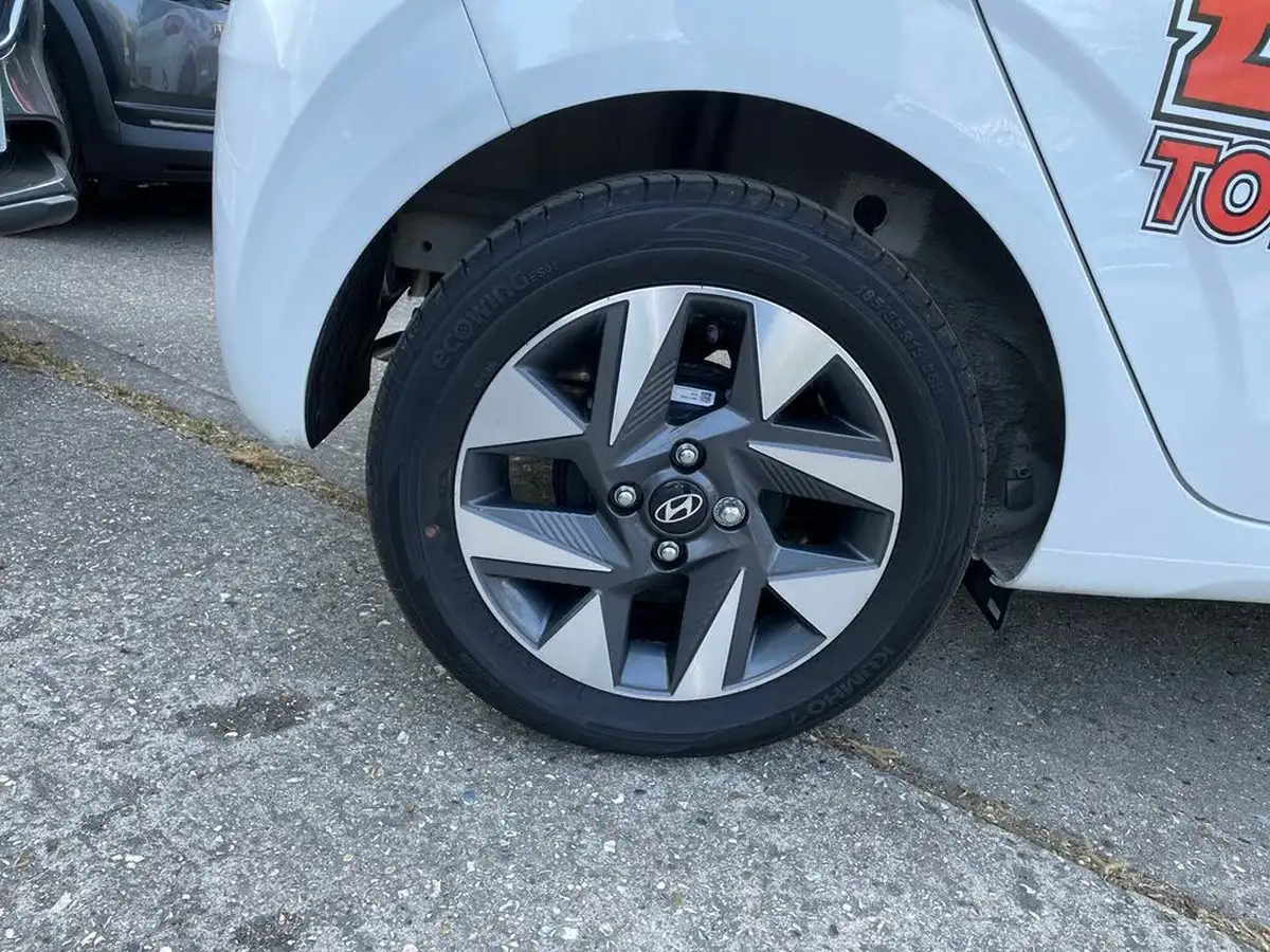 2025-hyundai-i10-10-advance-63ps-big-8