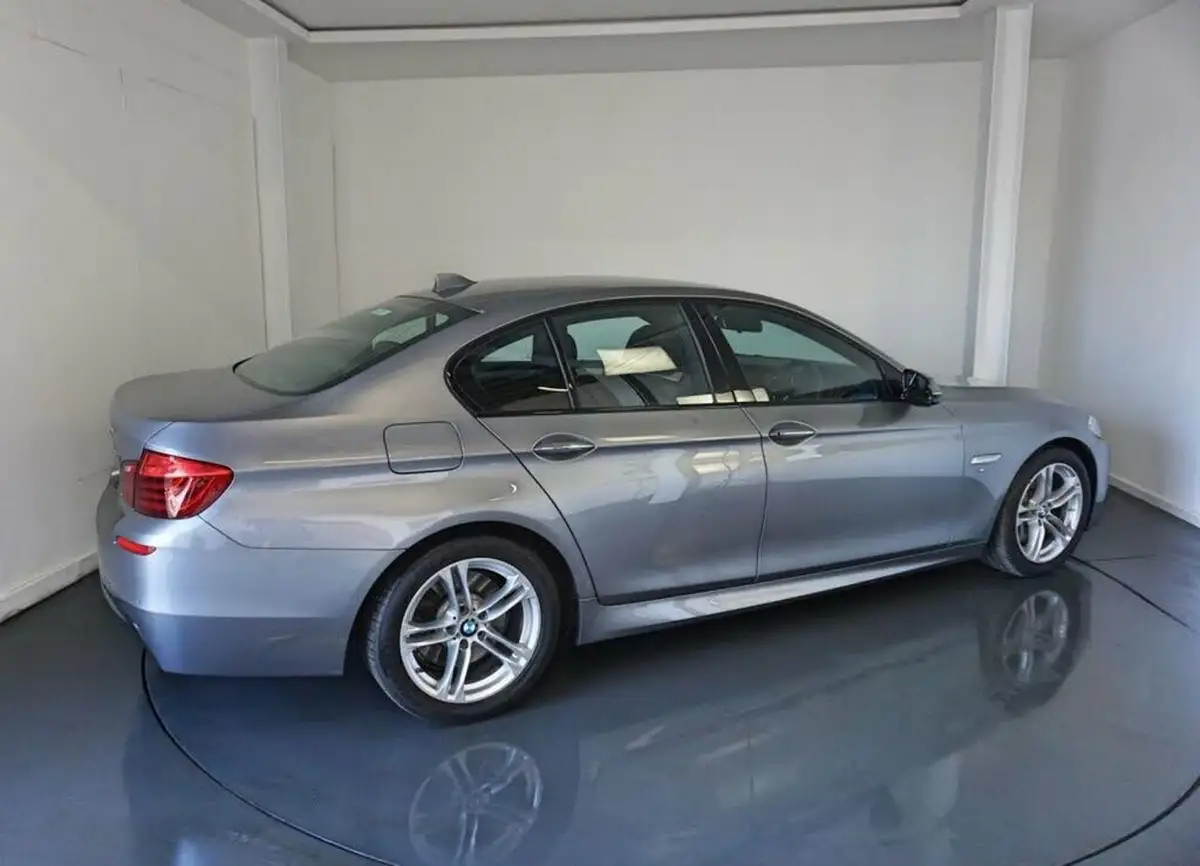 2016-bmw-5-series-30td-530d-m-sport-258bhp-saloon-4d-big-11