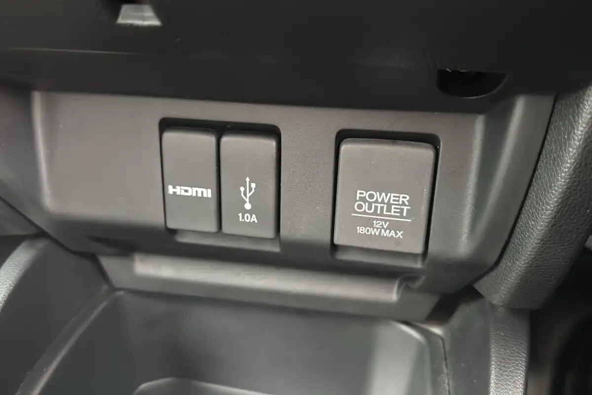 2019-honda-jazz-13-i-vtec-ex-navi-big-21