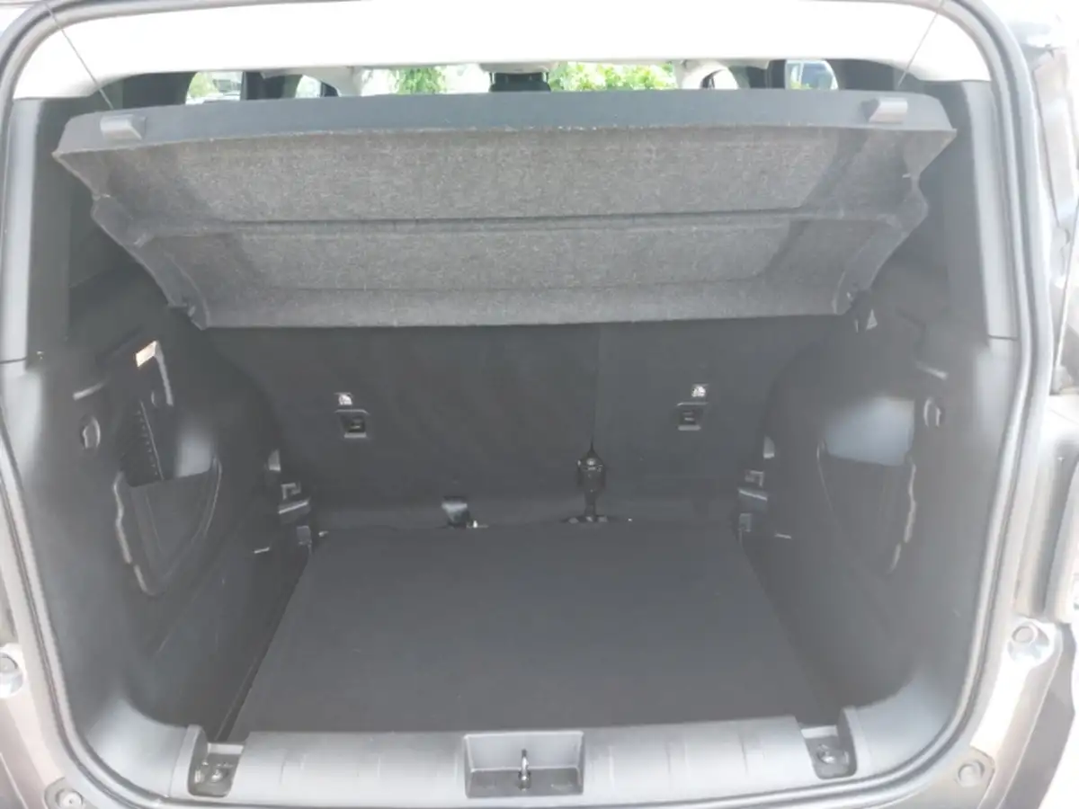2022-jeep-renegade-10-gse-night-eagle-big-7