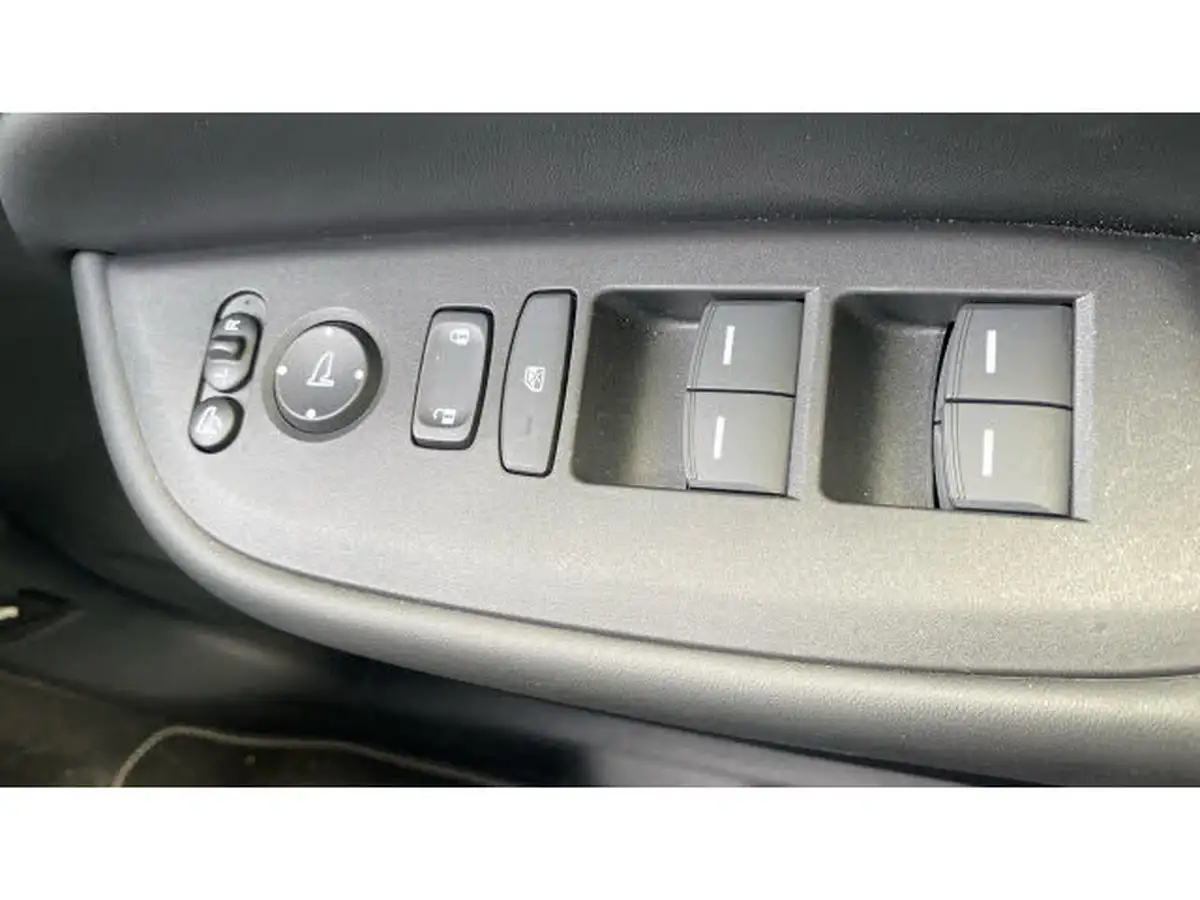 2024-honda-jazz-15-i-mmd-advance-big-20
